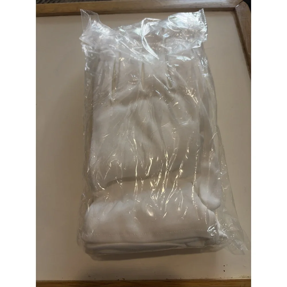 100% Organic Cotton Gloves - 5 Pairs of White Hand Moisturizer Gloves, M -